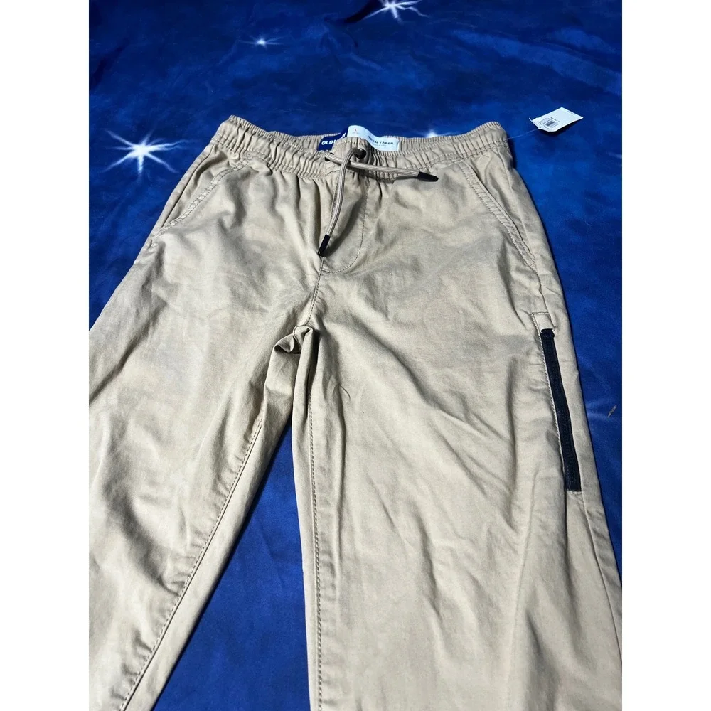 Old Navy Boys Tech Taper Quick-Dry Khaki Pants Tan Size L 10-12 NWT